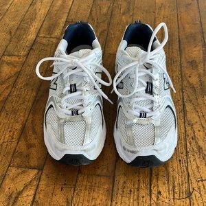 New Balance sneakers, White, size 9.5